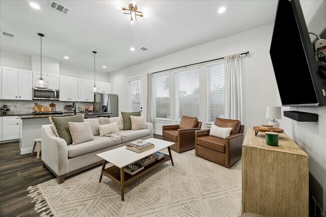 Foto del edificio - 5709 White Magnolia St.
