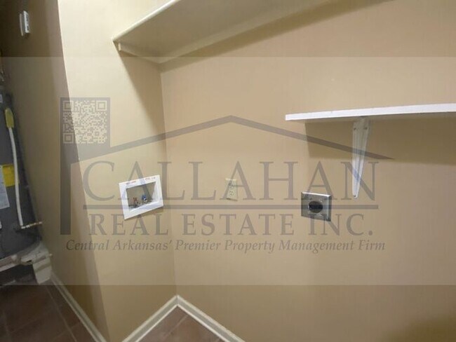 Foto del edificio - Jacksonville 4 Bedroom Home