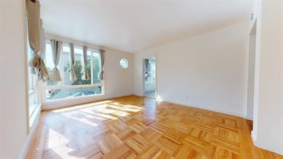 Foto del edificio - Beautiful 3 Bedroom 1.5 Bathroom with a Ga...