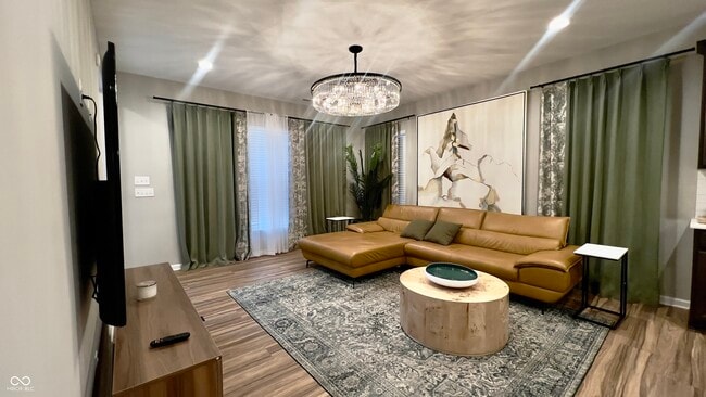 Foto del edificio - 331 Central State Blvd