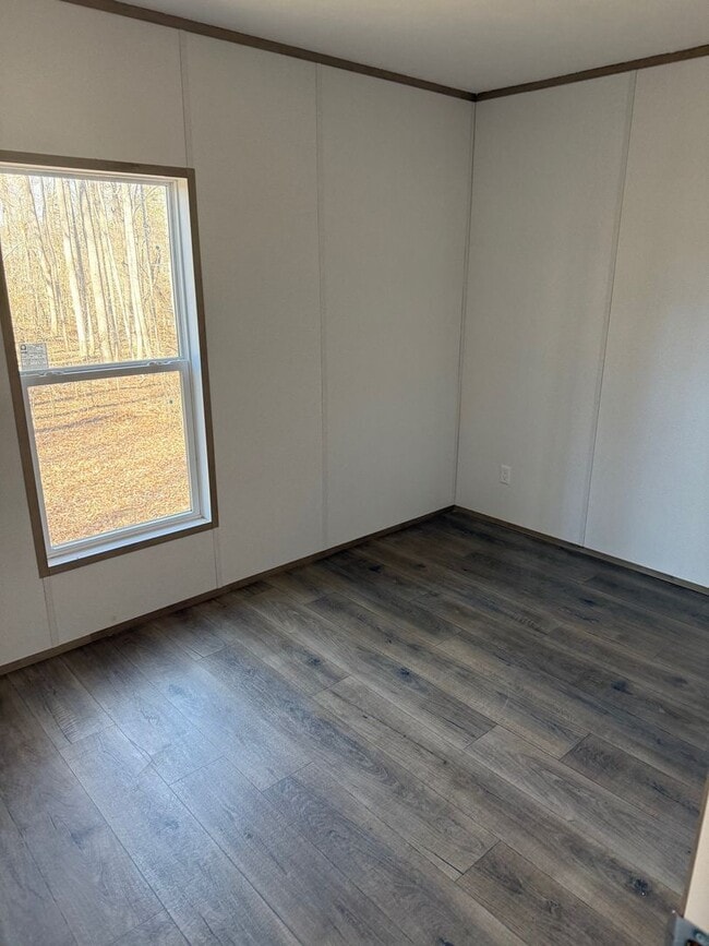 Building Photo - Poplar Ridge