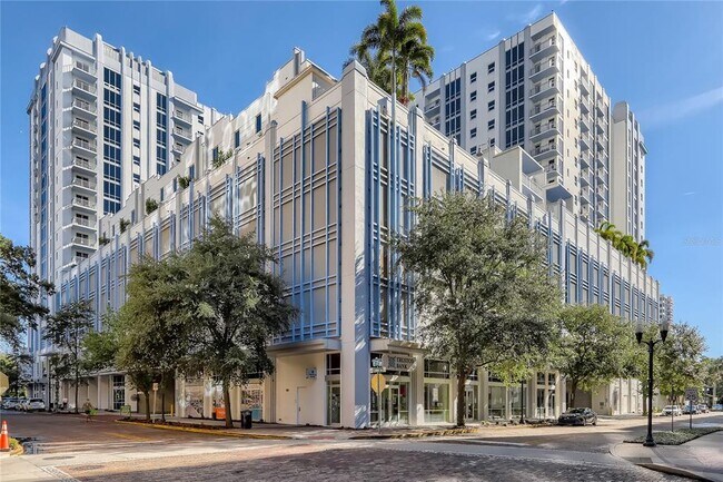 Foto del edificio - 100.2 Lake Ave