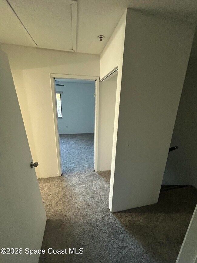 Foto del edificio - 7801 Maplewood Dr