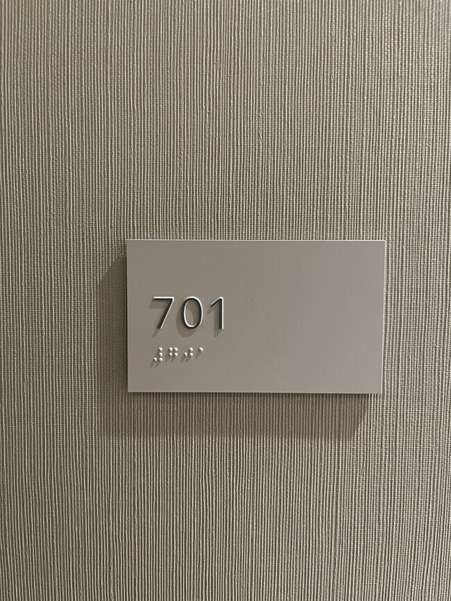 Building Photo - 889 Francisco St