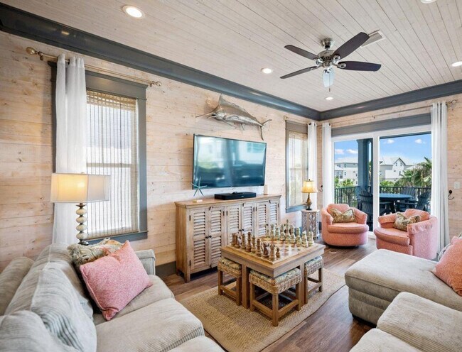 Foto del edificio - 23150 Perdido Beach Blvd