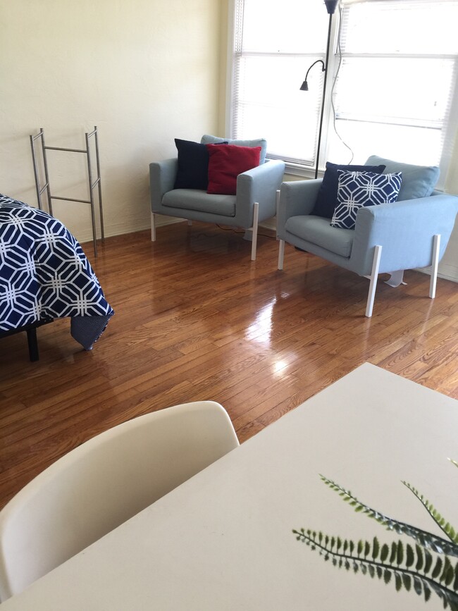 Living Studio Area - 2821 SW 1st Ave