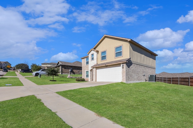 Building Photo - 2203 Sea Eagle Dr