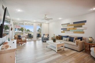 Building Photo - 180 Ocean Hibiscus Dr