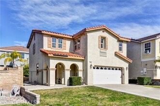 Building Photo - 16442 El Revino Dr