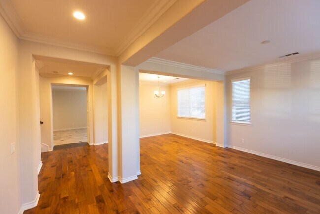 Foto del edificio - 16633 Sonora St