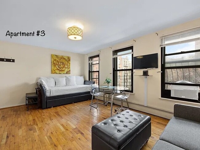 Building Photo - 190 W 134th St