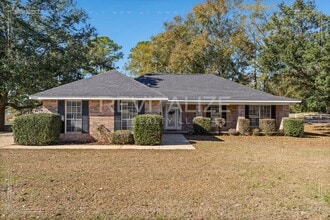 Building Photo - 25370 Raynagua Blvd