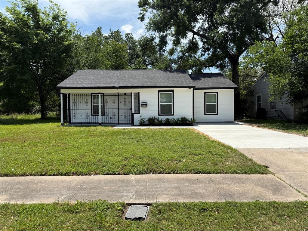 Foto principal - 3934 Zephyr St