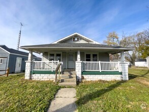 Building Photo - 2413 S Hackley St