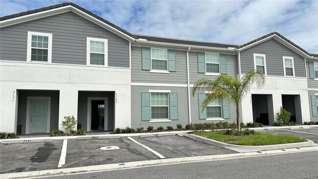 Foto del edificio - 7167 Oakmoss Loop