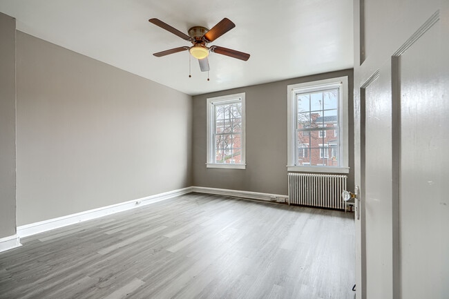 Dormitorio 1 o estudio - 4243 Shamrock Ave