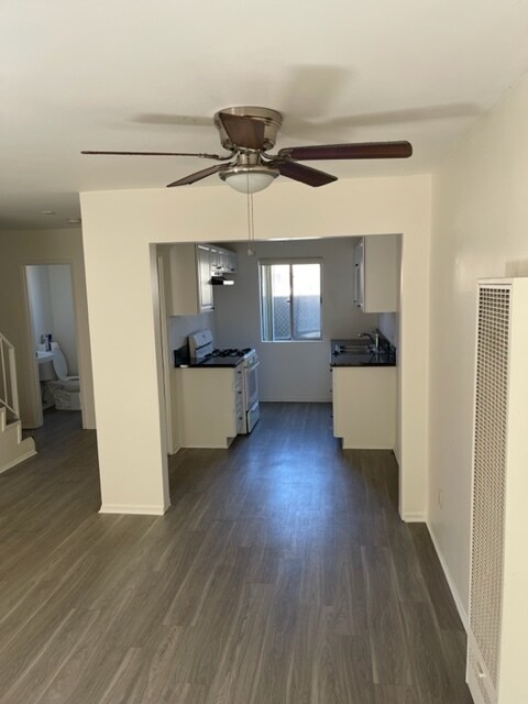 kitchen-dining room - 1011 W Angeleno Ave