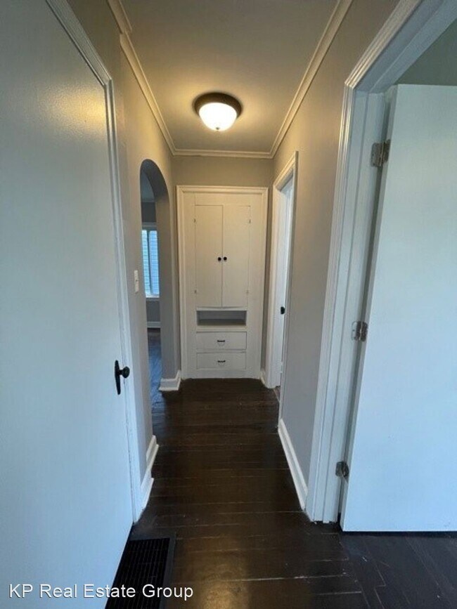 Foto del edificio - 3 br, 1 bath House - 1510 S Champion Ave