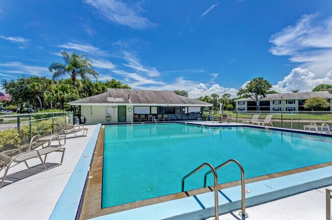 Foto del edificio - 601 Sabal Ridge Cir