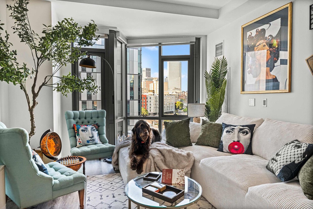 Foto principal - 300 Harrison Ave