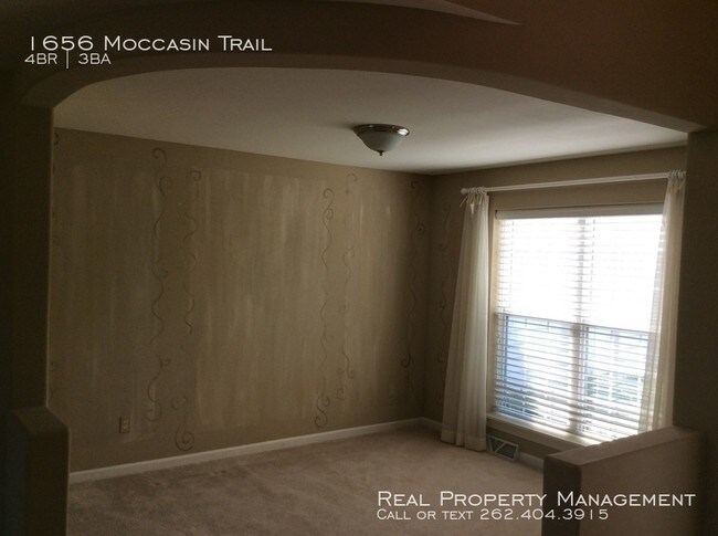 Building Photo - Beautiful 4 Bedroom Single Family Home