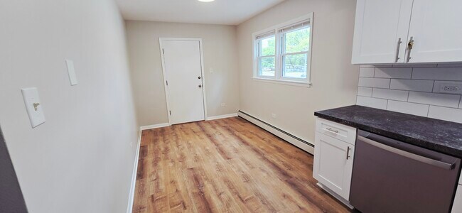 Foto del edificio - 4848 W 83rd St