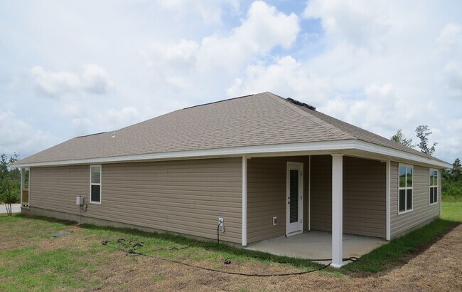 Building Photo - 7105 Ellie B Dr