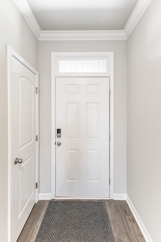 Foto principal - 290 Caudle Dr