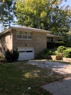 Foto del edificio - Available May 2026;  Monthly Rent $1,850