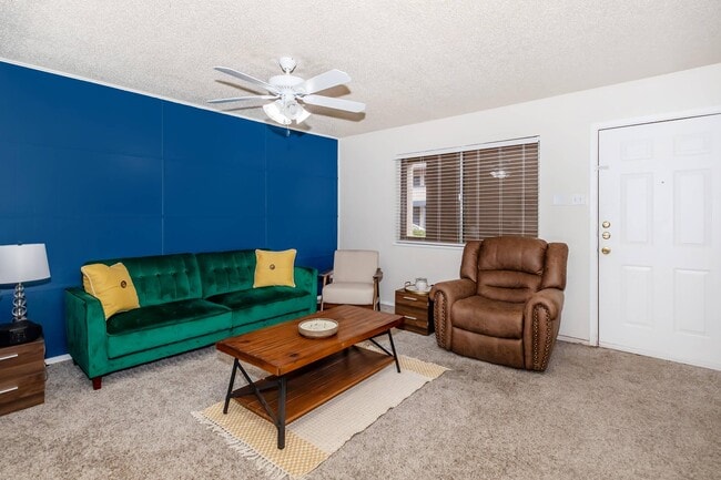 Building Photo - The Landing at Pinewood Park