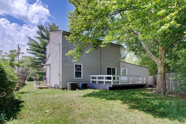 Foto del edificio - 1653 Southbend Dr