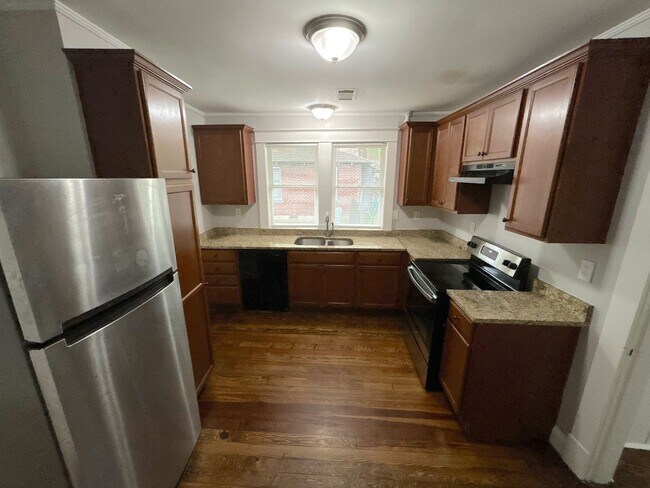 Foto del edificio - 3583 Douglass Ave