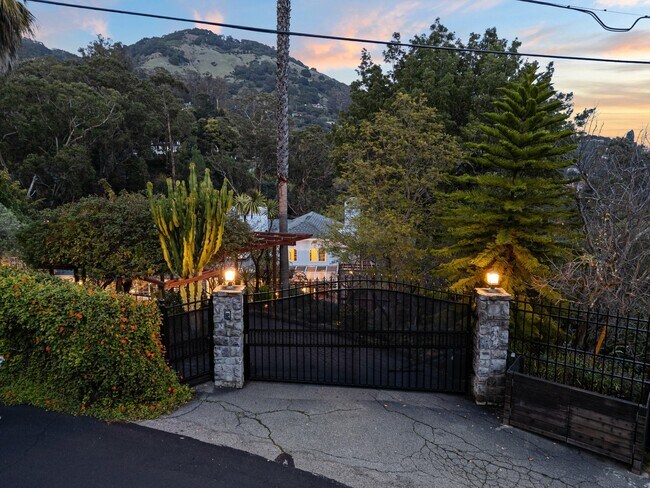 Foto del edificio - 344 Summit Ave