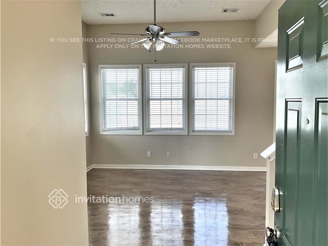 Building Photo - 662 Bedford Ct