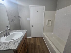 Building Photo - 4217 Sealy Ave