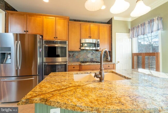 Foto del edificio - 5237 Jule Star Dr