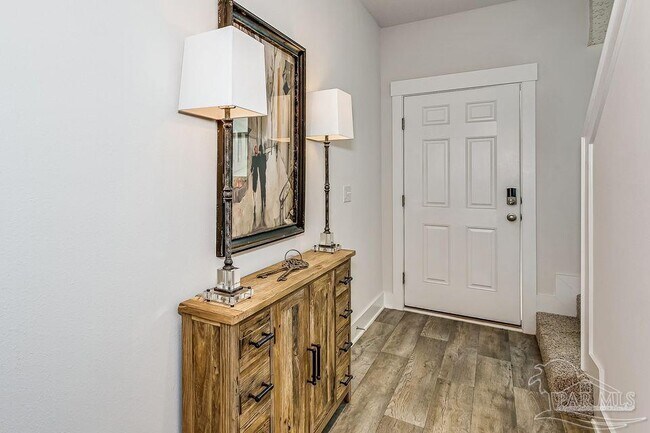 Foto del edificio - 1563 Iroquois Ct