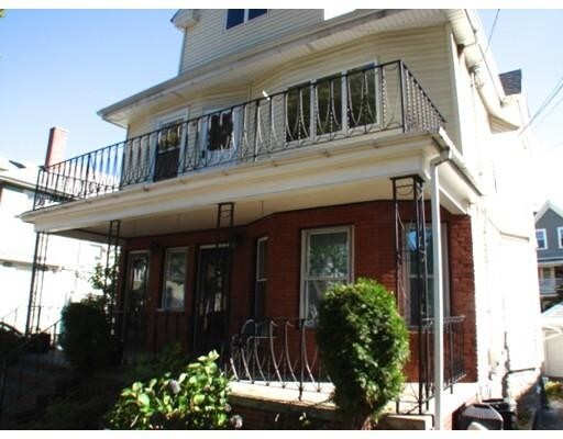 Primary Photo - 89-91 Everett St