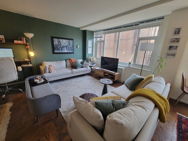 Foto del edificio - One Block from Dupont Circle!