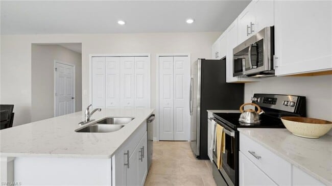 Building Photo - 4254 Canova Ct
