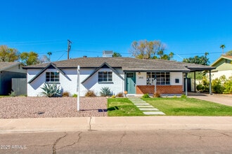 Building Photo - 1812 S Shafer Dr
