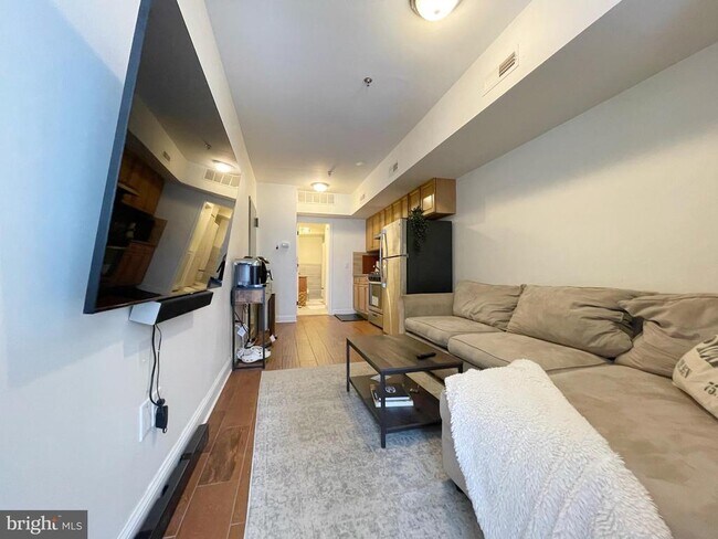 Foto del edificio - 50 S 2nd St