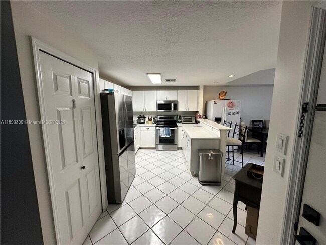Foto del edificio - 10245 SW 154th Cir Ct