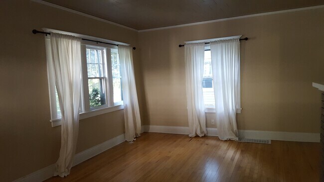 Foto del edificio - 1005 1st St SW