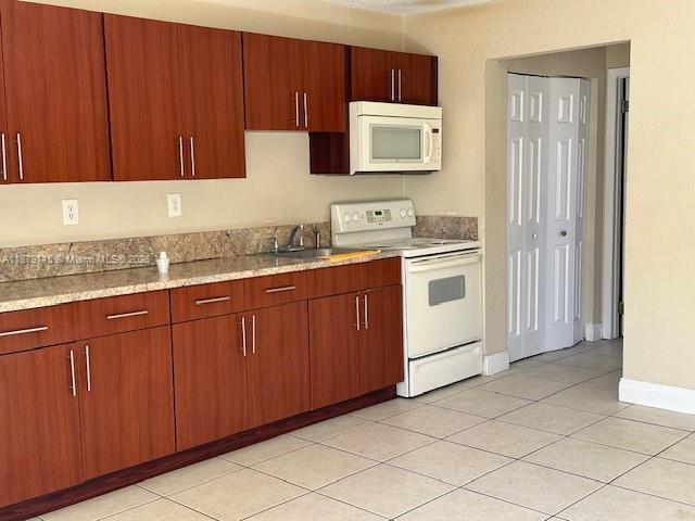 Foto principal - 116 W 17th St