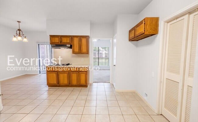 Foto del edificio - 3103 Hazy Park Dr