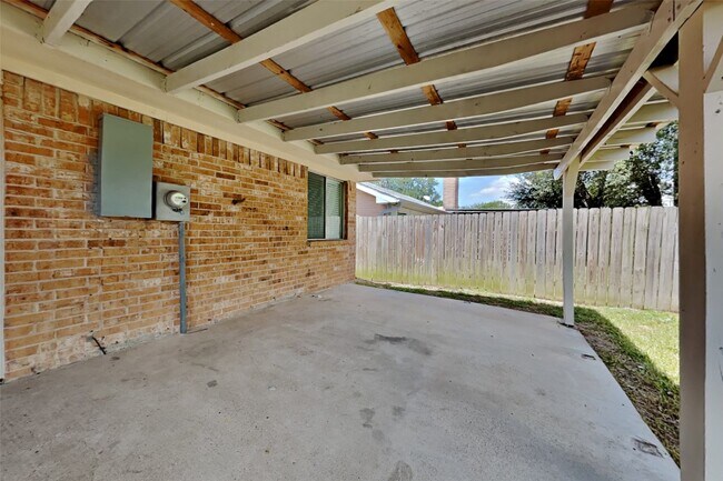 Foto del edificio - 10207 Horseshoe Bend Dr