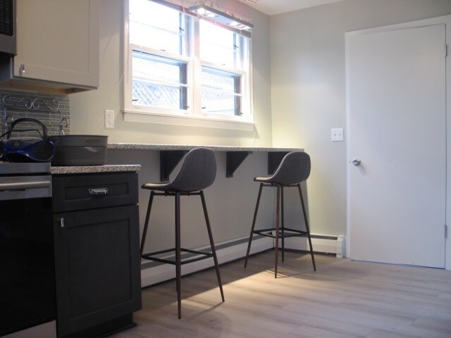Foto del edificio - 6309 Logan Ave S