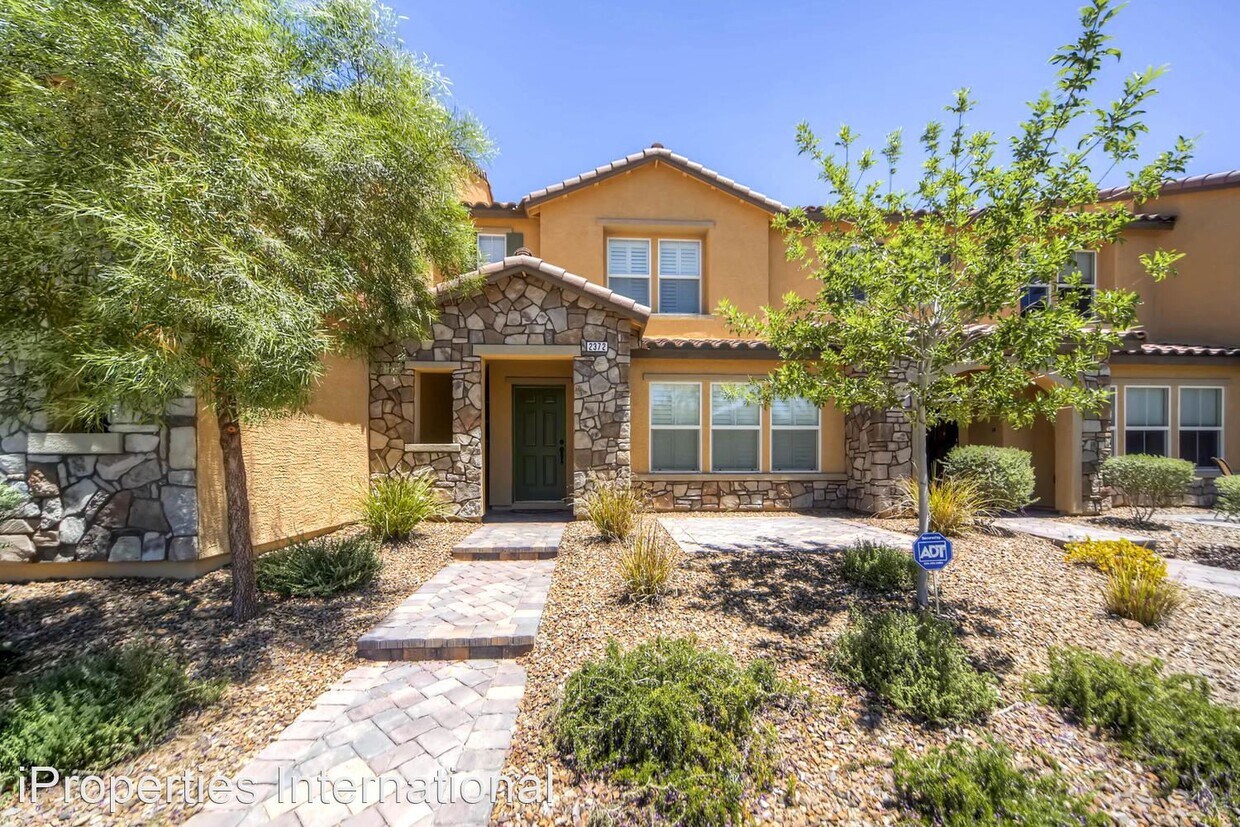 3 br, 2.5 bath House 2372 Via Firenze House for Rent in Henderson