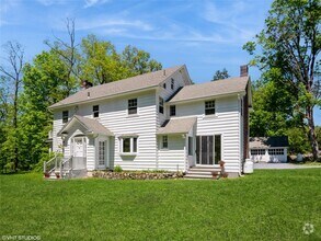 Building Photo - 155 Horton Rd